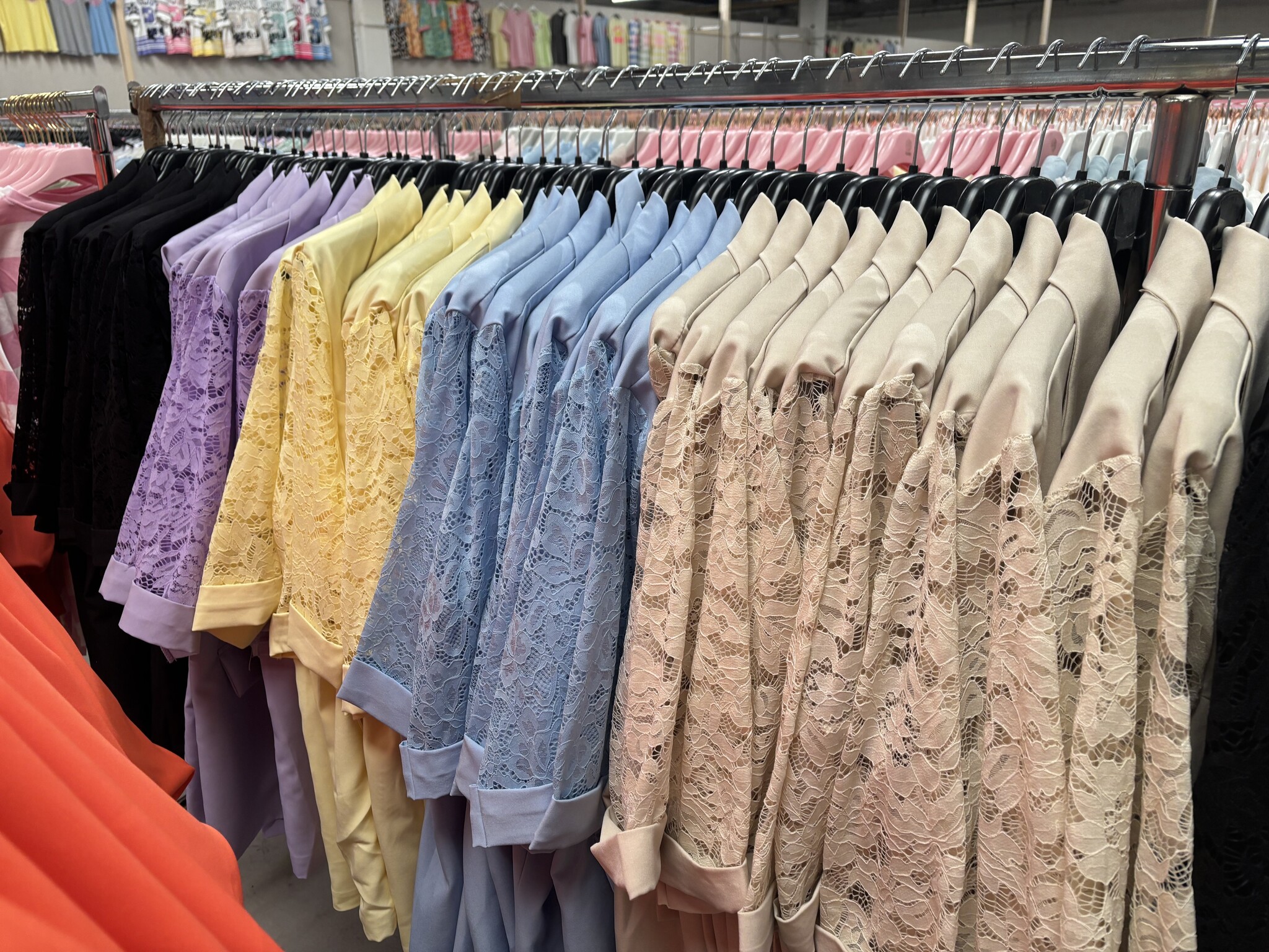 JASJE MOUW KANT MATEN 44 TOT 48 RUIM KLEINE 50