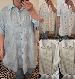 CLASSY BLOUSE 26 IN 3 KLEUREN 46/48 TOT 54