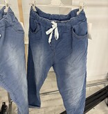 SUPER STRETCH JEANS MATEN 46/48 TOT 52 RUIM