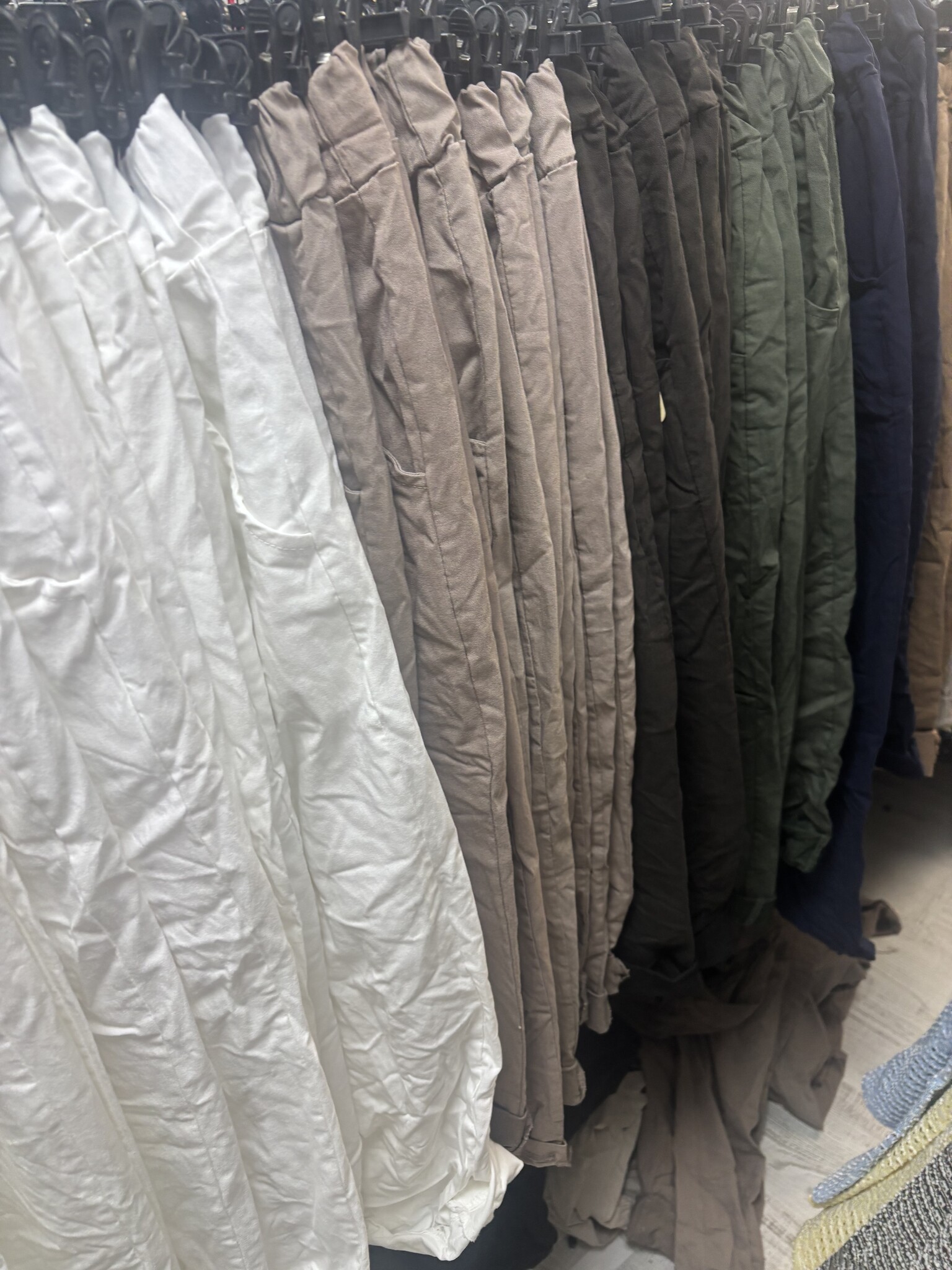 CAPRI JOGGING STRETCH MATEN 44 TOT 50 KLEINE 52