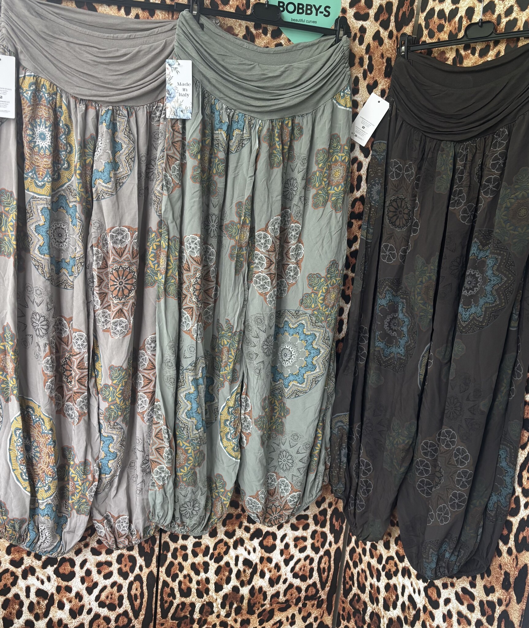 Pofbroekje viscose mandela maten 44 tot 52/54