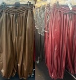 JOGGING POFBROEK STUDS MATEN 44/46 TOT 52