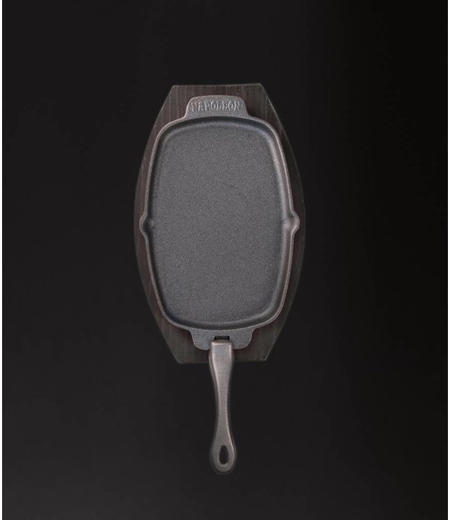 Napoleon Gietijzeren Skillet met afneembaar handvat en houten onderzetten