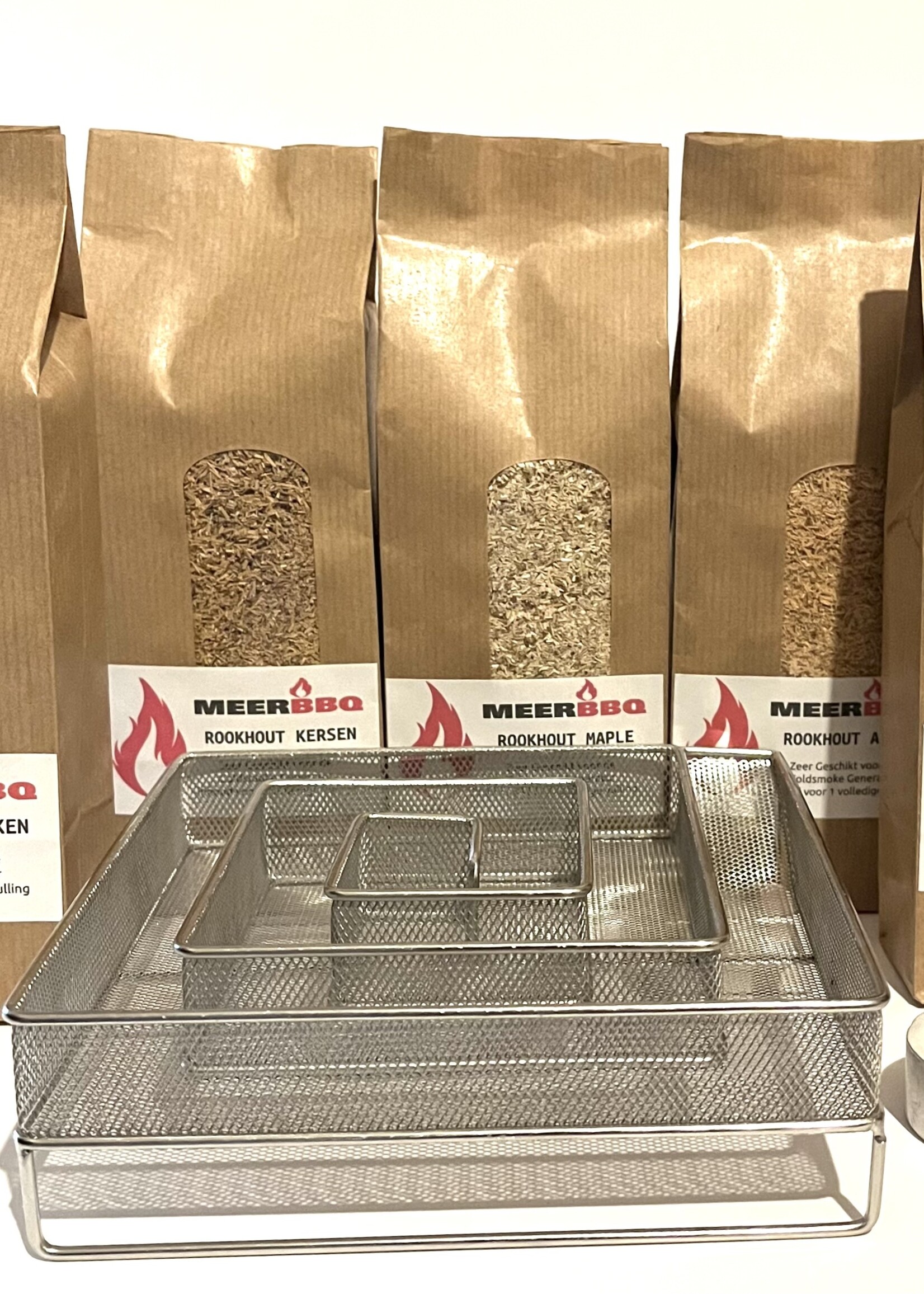 Meerbarbecue Coldsmoke generator koud roken