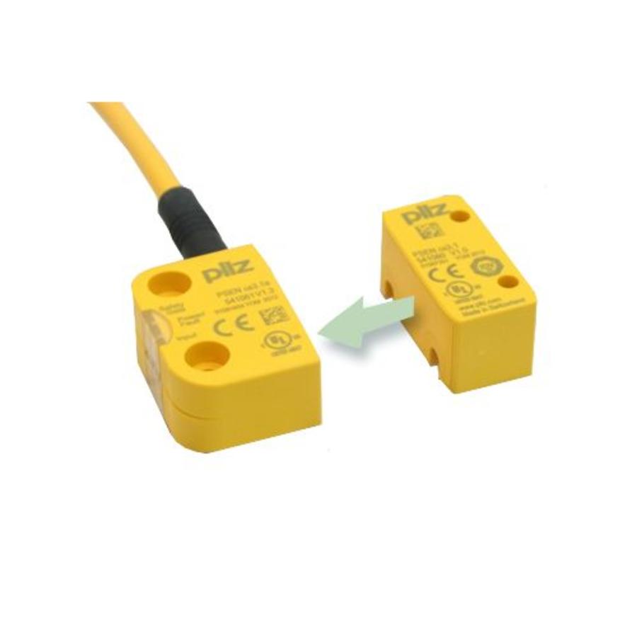 Non-contact uniquely coded RFID safety sensor PSEN CS4