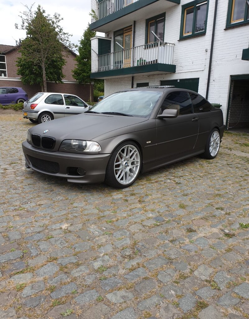 FullDip FullDip Hyper Black Metalizado 600ml