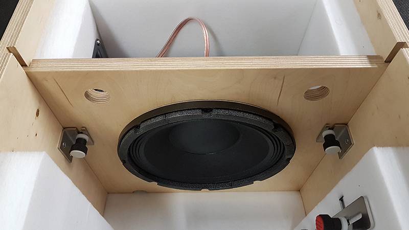 speaker isolation cabinet