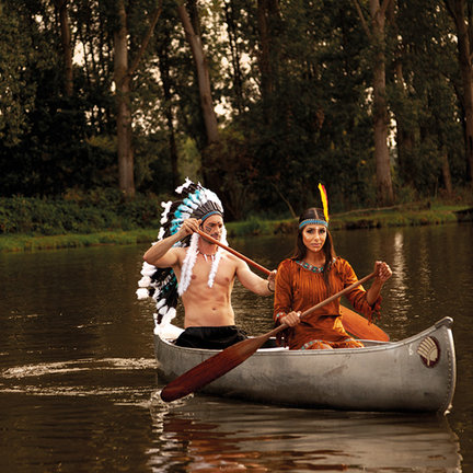 Indianentooi met veren