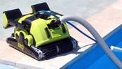 Bio vacuum cleaner for swimming pond
