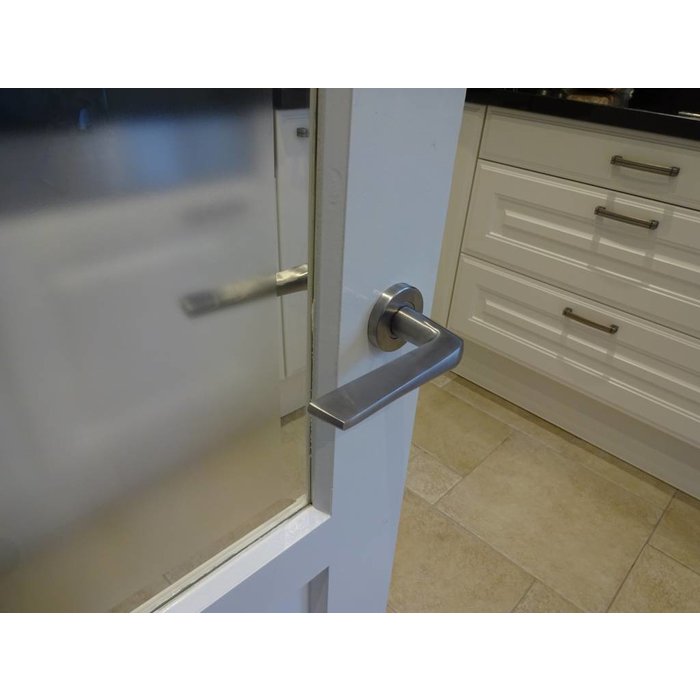 In-Door ROME DOOR HANDLE MADE OF SOLID STAINLESS STEEL ON ROUND ROSE