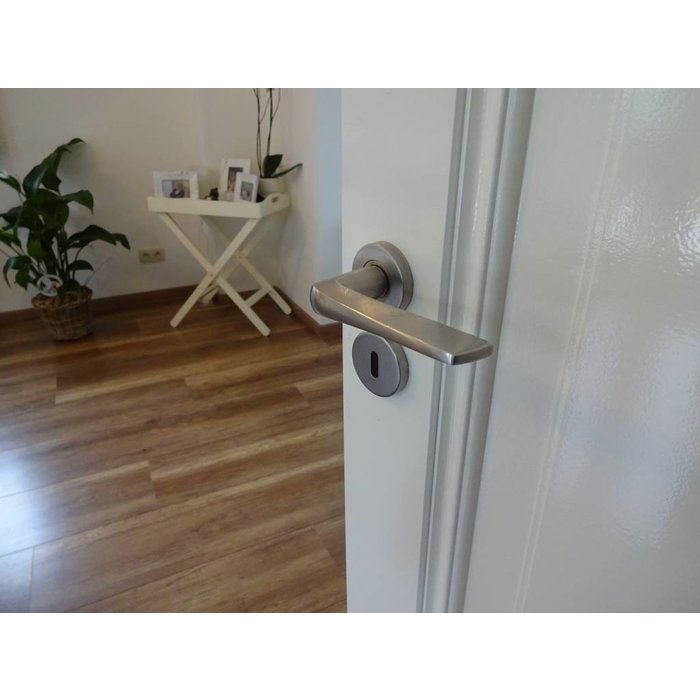 In-Door ROM TÜRGRIFF AUS MASSIVEM EDELSTAHL AUF RUND ROSE