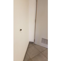 Zylindrischer Wandtürstopper aus Edelstahl 30x26mm