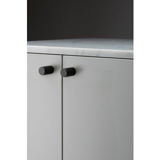 Buster+Punch Pair of Buster & Punch furniture knobs black