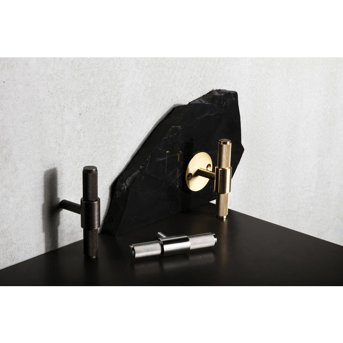 Buster+Punch Möbelgriff "T-Bar" von Buster&Punch Smoked bronze