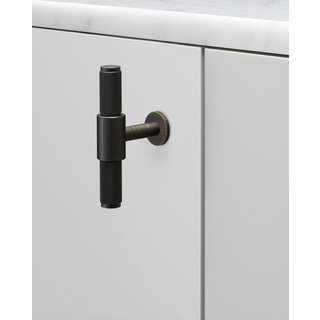 Buster+Punch Furniture handle "T-Bar" from Buster&Punch Smoked bronze