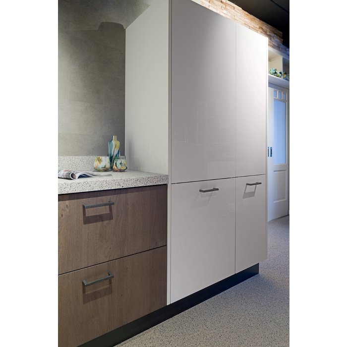 Dauby Meubelgreep PMQ-224 ruw metaal  224mm