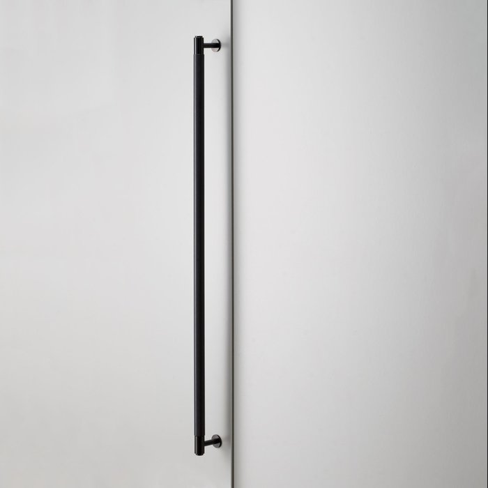 Buster+Punch Zwarte kastgreep van Buster en Punch - totale lengte 760 mm - Closet Bar - B+P