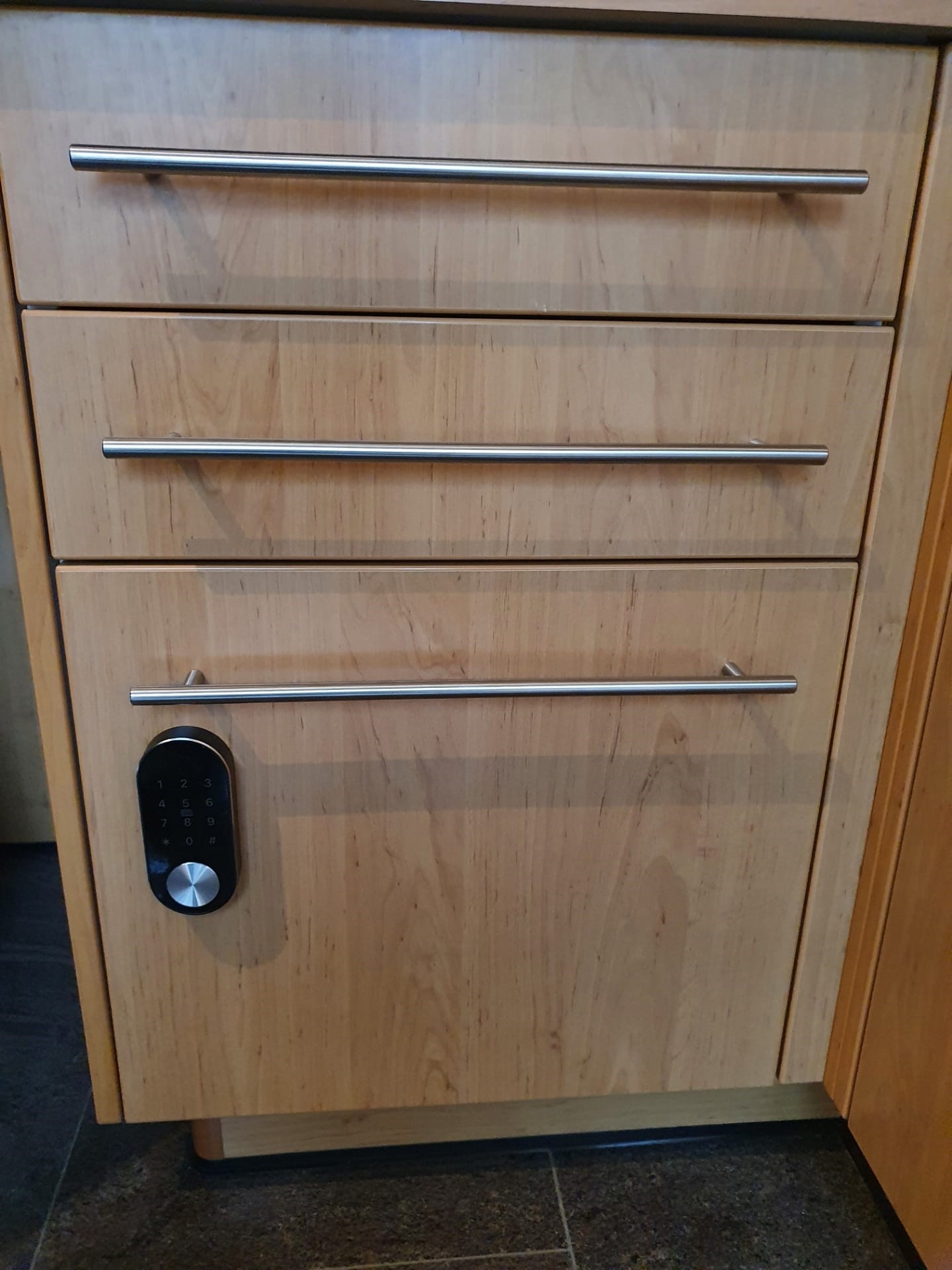 Elektronisches Schrankschloss für Schrank oder Spind | Deurklinkenshop