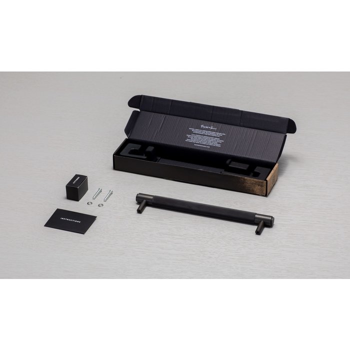 Buster+Punch Möbelgriff aus geräucherter Bronze / klein / 160 mm / Buster & Punch