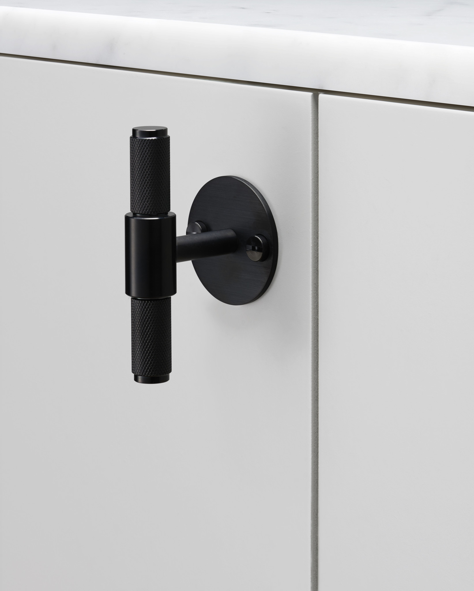 Tbar / plaat / zwart / buster+punch