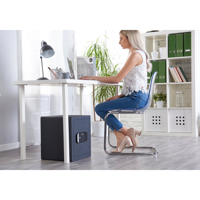 Assa Abloy SKG2 certified office safe - 35.5 L - Including 2 keys and internal LED lighting