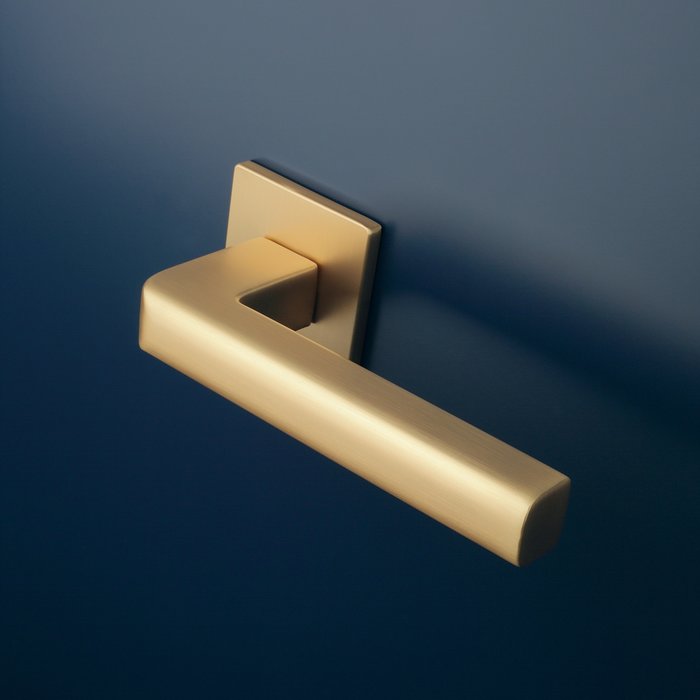 Aprile Poignées de porte Aprile massives SALICE or mat carrées 52x52x5mm