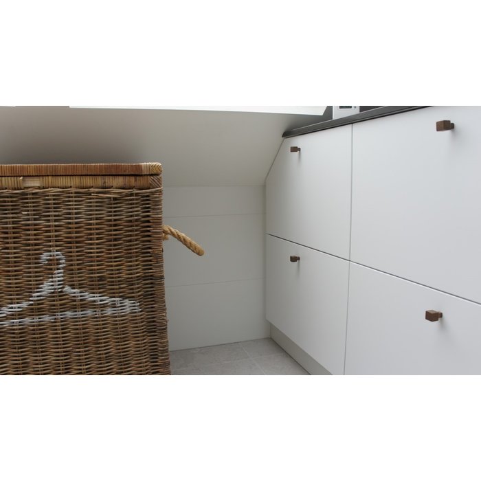 Dauby Möbelknopf Rohbronze PQ-20mm (RB)