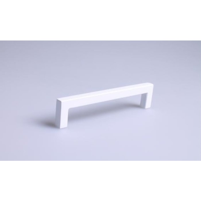 I.B.E. White square furniture handle 128 mm