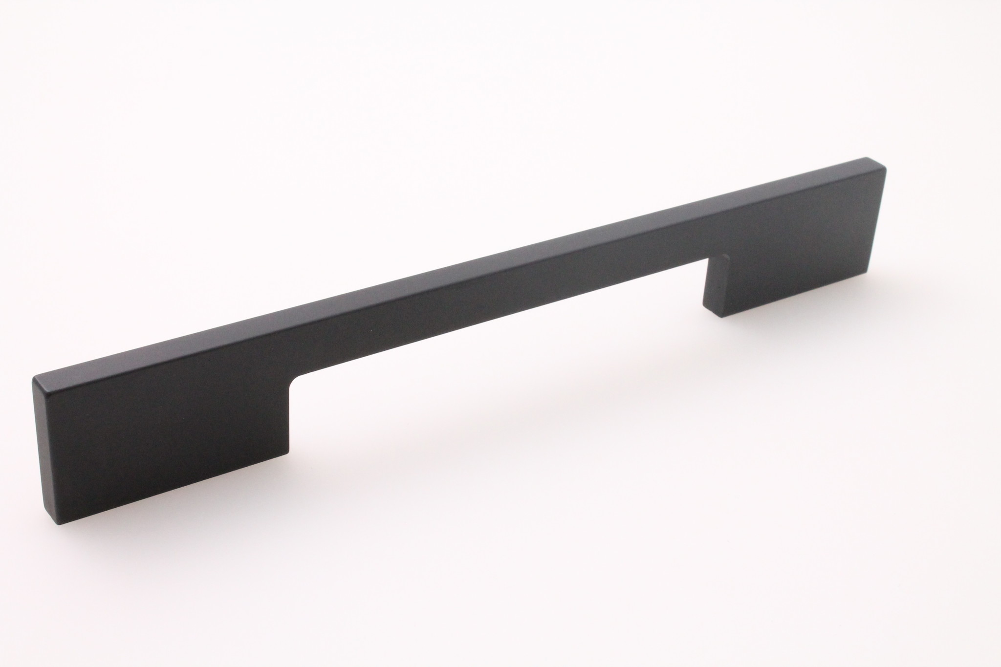 Looking for quality black furniture handles? Sharp price