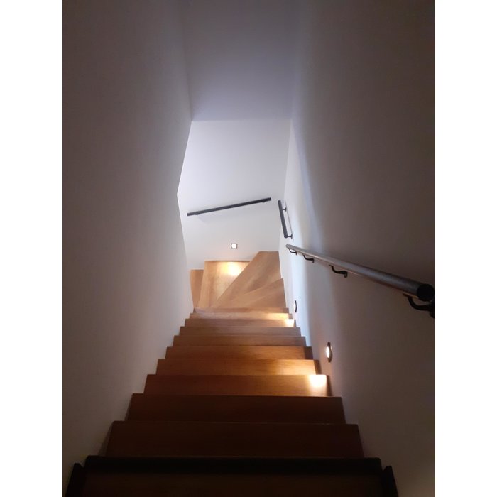 Intersteel Handrail holder screw-on flat saddle matt black