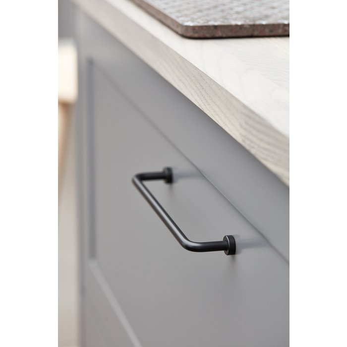 Furnipart  Zwarte Furnipart meubelgreep LOUNGE