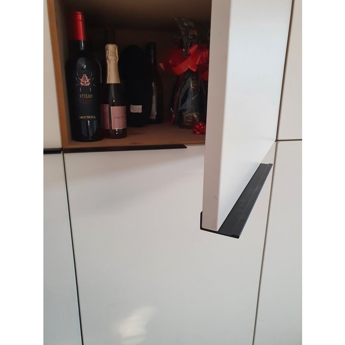 I.B.E. Mattschwarzer Eckgriff L= 300 mm