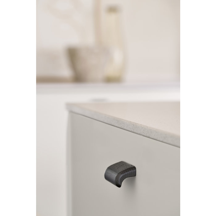 Furnipart Black Furnipart furniture handle GLOVE with center distance 32 mm from Wood