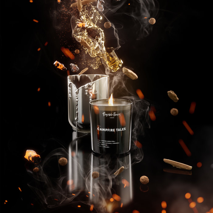 Buster+Punch Récipient à bougie / Laiton + Contes de feu de camp / Bougie parfumée / 220g