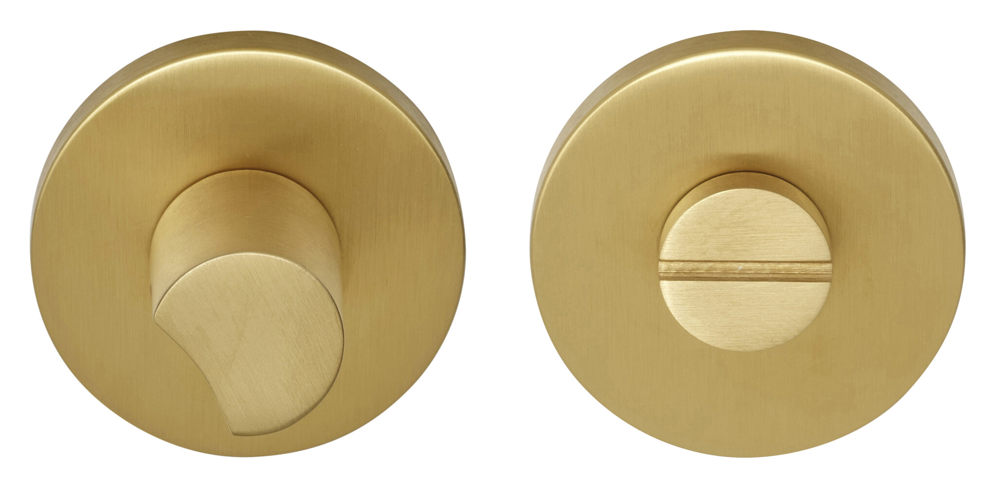 Complete Formani's ECLIPSE collection with this matching toilet set