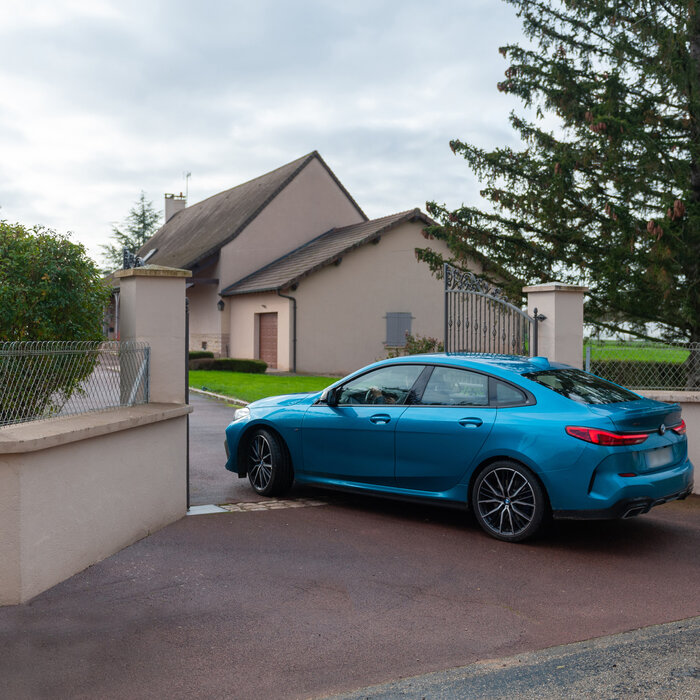 Assa Abloy Ouvre-porte Yale Smart avec capteur de position de porte