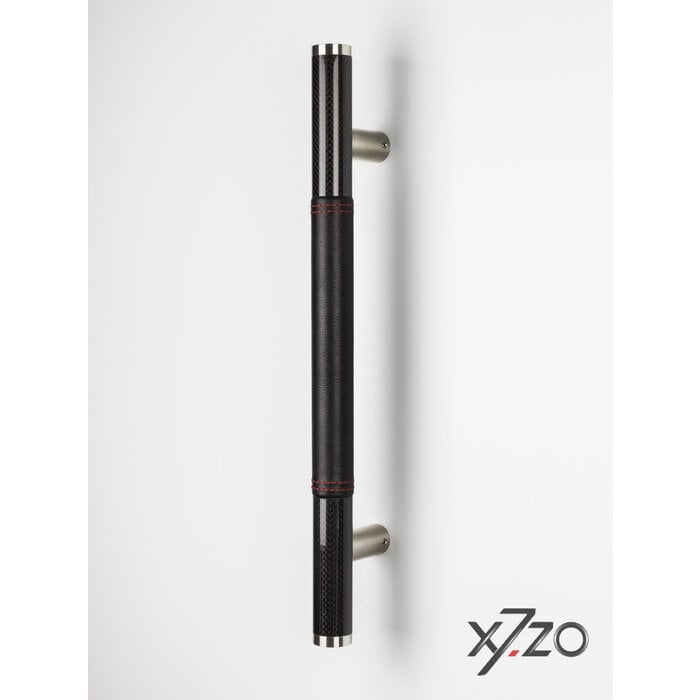 X7.ZO Design-Türgriff Z13 – Carbon/Edelstahl 500 mm – schwarzes italienisches Leder