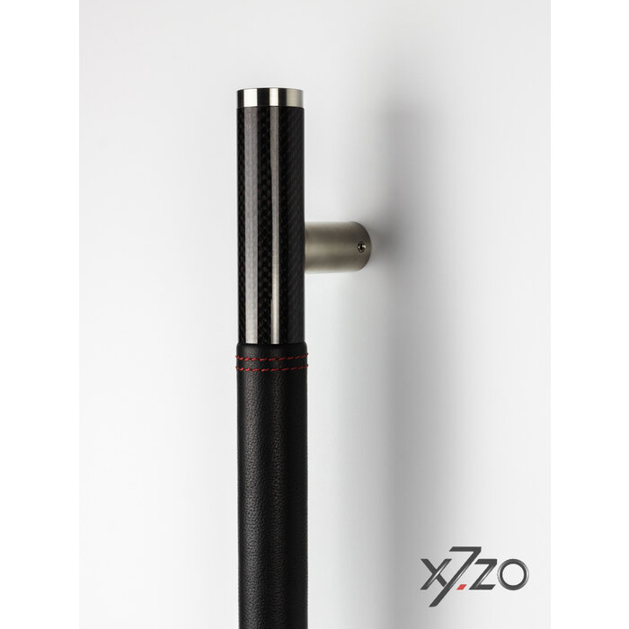 X7.ZO Design door handle Z13 - Carbon/stainless steel 500 mm - Black Italian leather