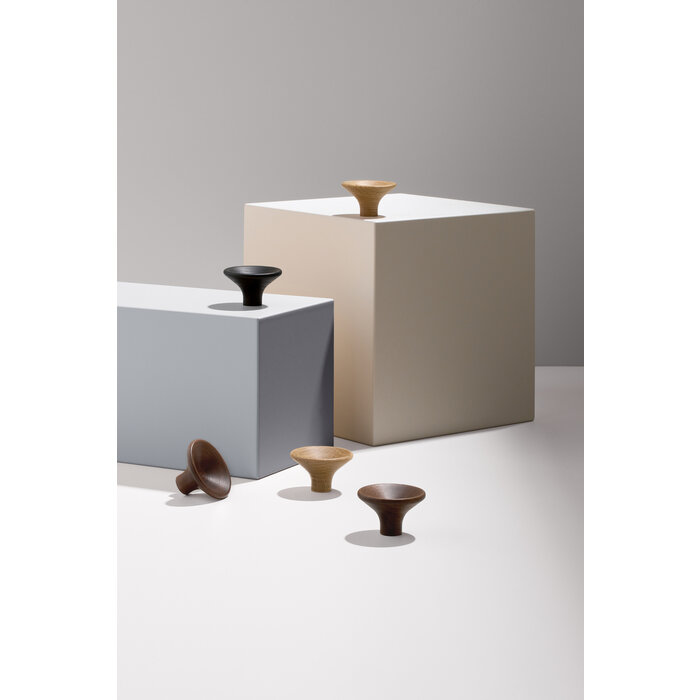 Furnipart Furnipart furniture knobs GRAPE - wood lacquered