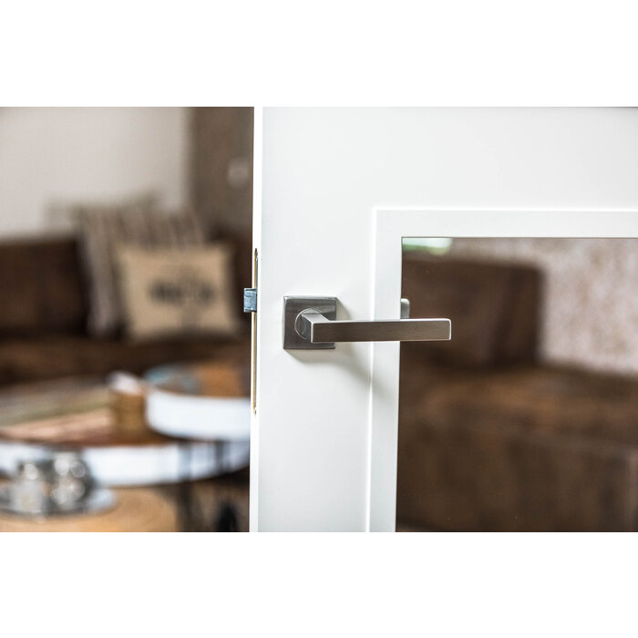 In-Door Poignées de porte Marbella en acier inoxydable sur rosaces carrées