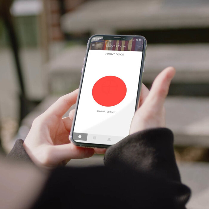 Assa Abloy Noir Yale Linus® L2 - Serrure de porte intelligente avec Bluetooth et Wi-Fi intégrés