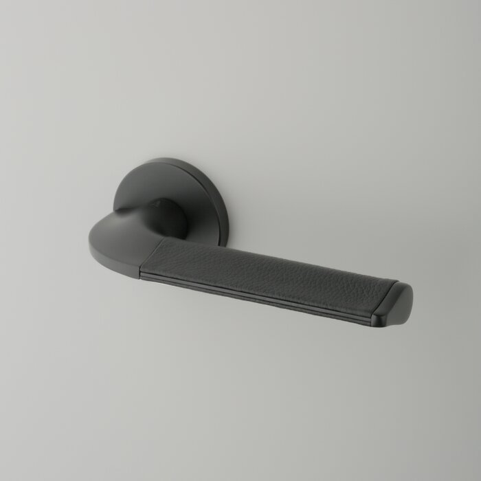 Aprile Poignées de porte Aprile noires solides DETAZIA Ø 52x7 - cuir noir