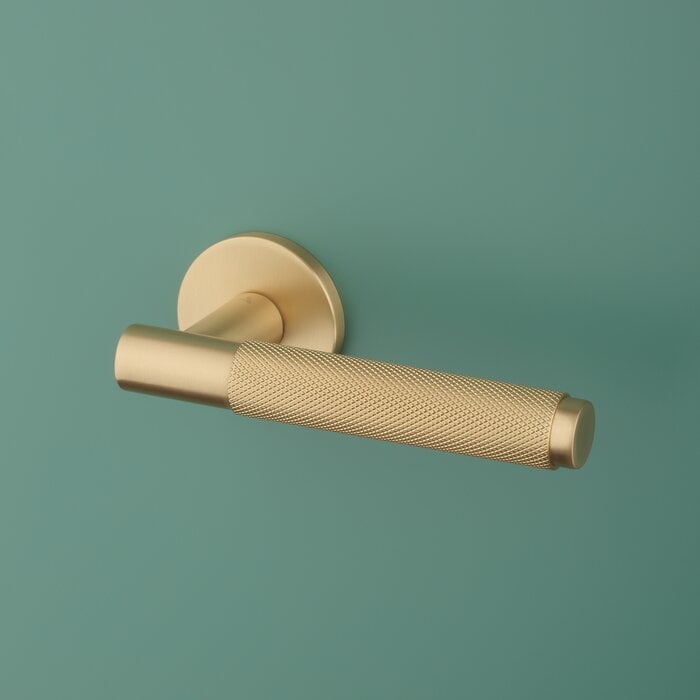 Aprile APRILE door handles MOLINIA on round rosette matt gold