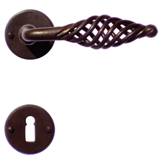 HDD Spiralus door handles in rust colour