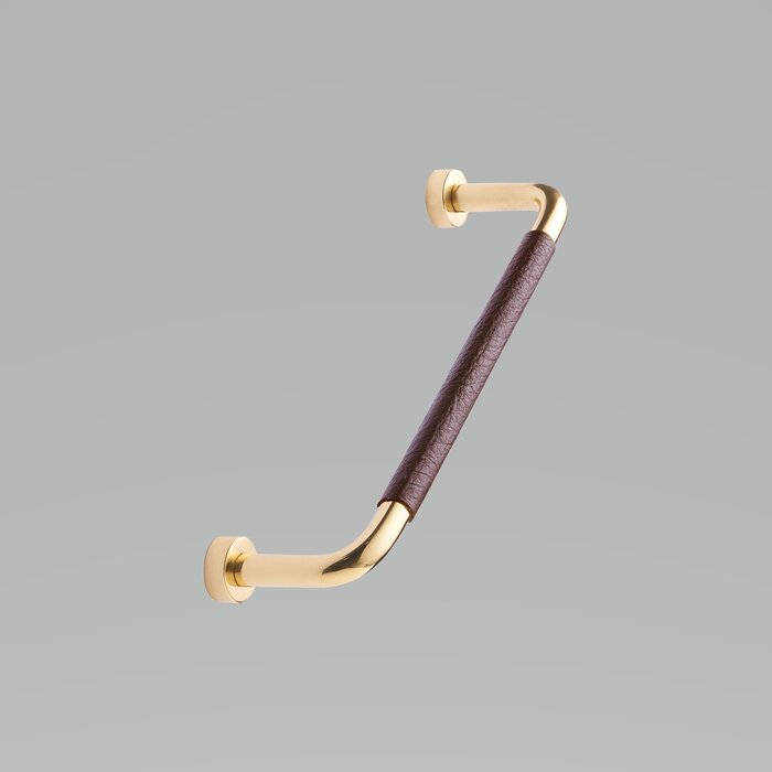 Furnipart  Furnipart furniture handle LOUNGE in polished brass combined with brown leather