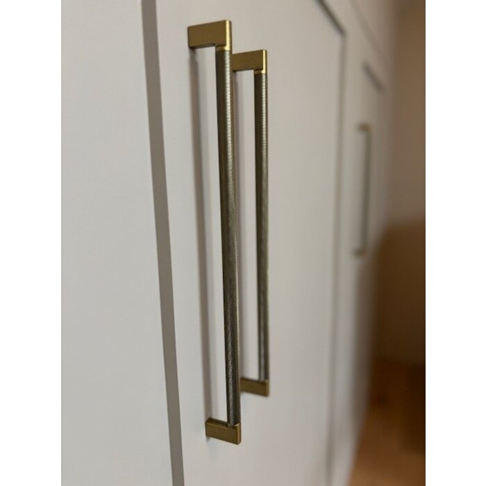 I.B.E. Furniture handle ribbed 320 mm old Gold