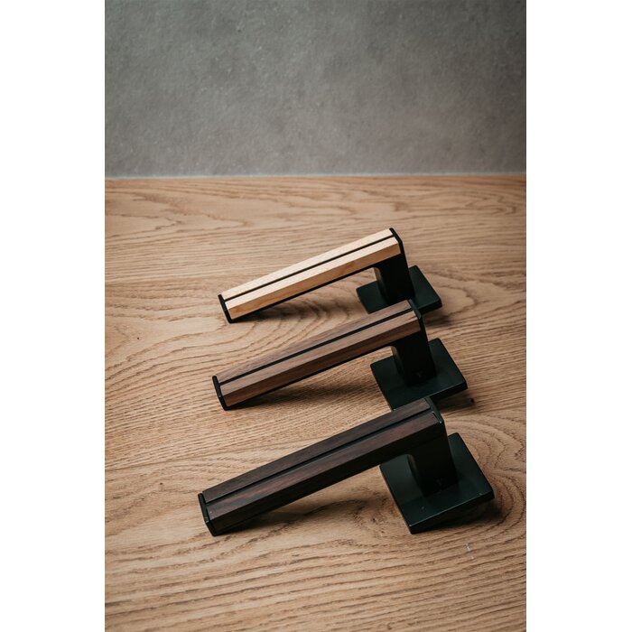 Aprile Solid APRILE door handles IMPERATA 52x7mm - matt black/oak wood