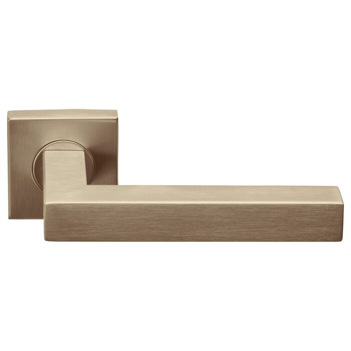 Formani Formani Basics BSQ1-G Türgriffe auf quadratischer Federrosette – PVD-beschichtet, hellbronze