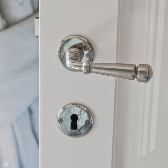 Dauby Dauby Pure door handle PH1830 / 50R on round rosette – white bronze (WB)