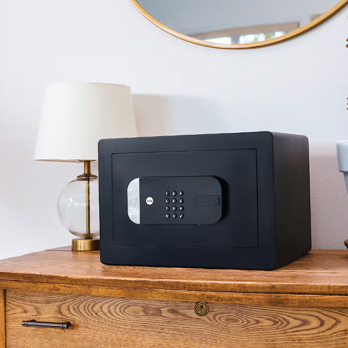 Yale Yale smart safe with alarm - controllable via Bluetooth or Wi-Fi - YSS/250/EB1